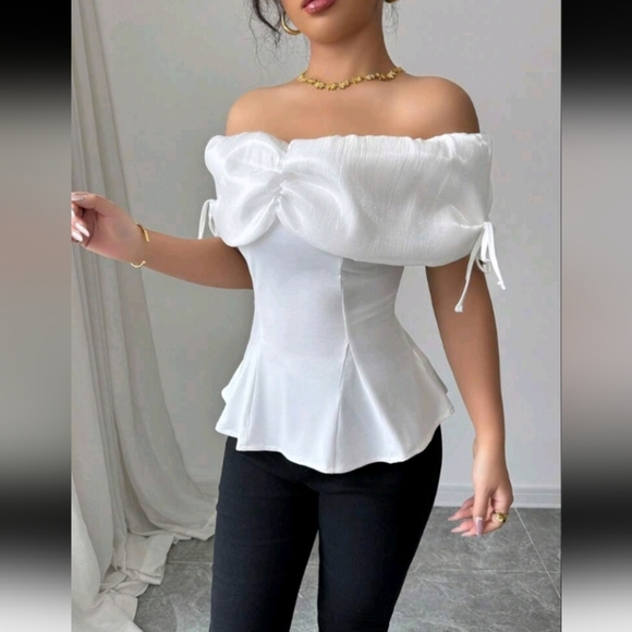 Women's Off-Shoulder Ruched Splice Short Sleeve Casual Elegant Shirt - Picture 3 of 4